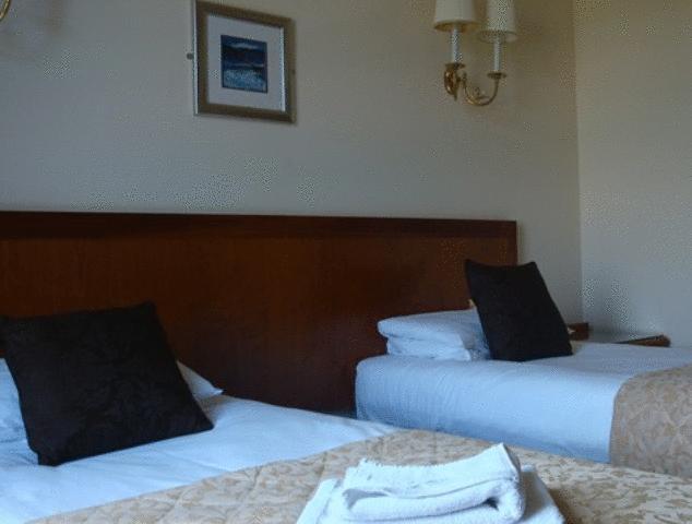 The Craigie Hotel Penicuik Oda fotoğraf
